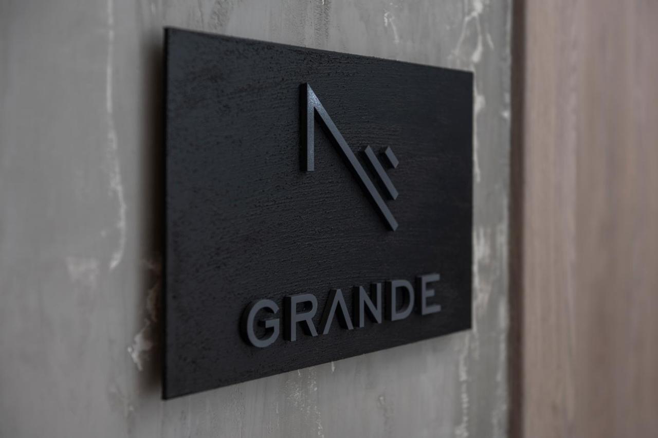 Nomades Suites Thessalonique Extérieur photo